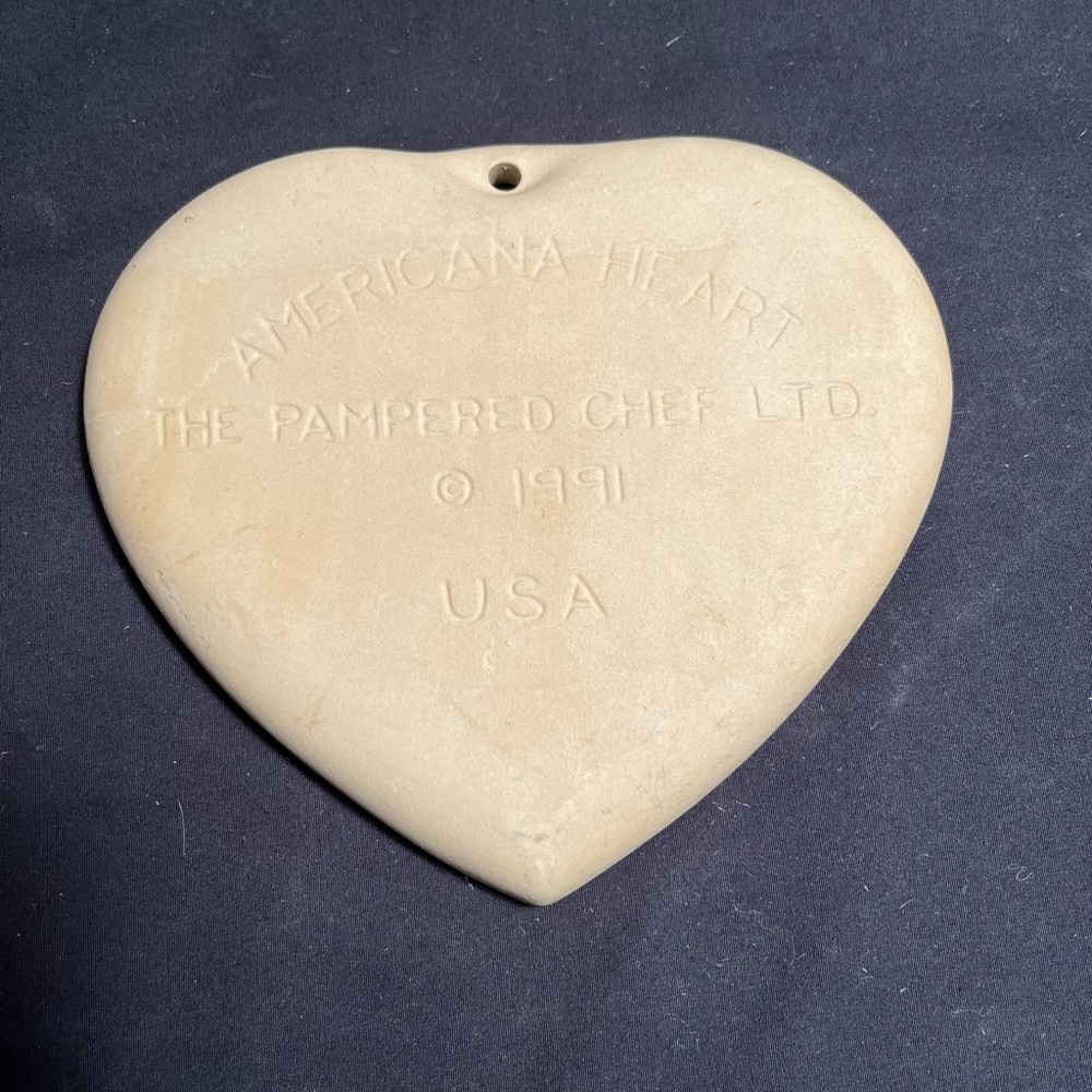 Cookie Mold - 1991 Americana Heart - Picture 2 of 2